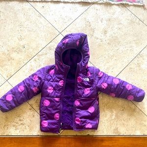 North face 3T toddler coat. Reversible.